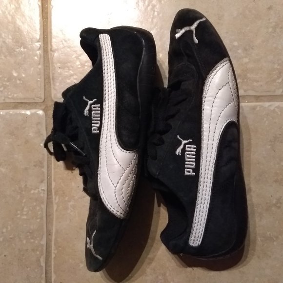 Puma shoes - Picture 2 of 5